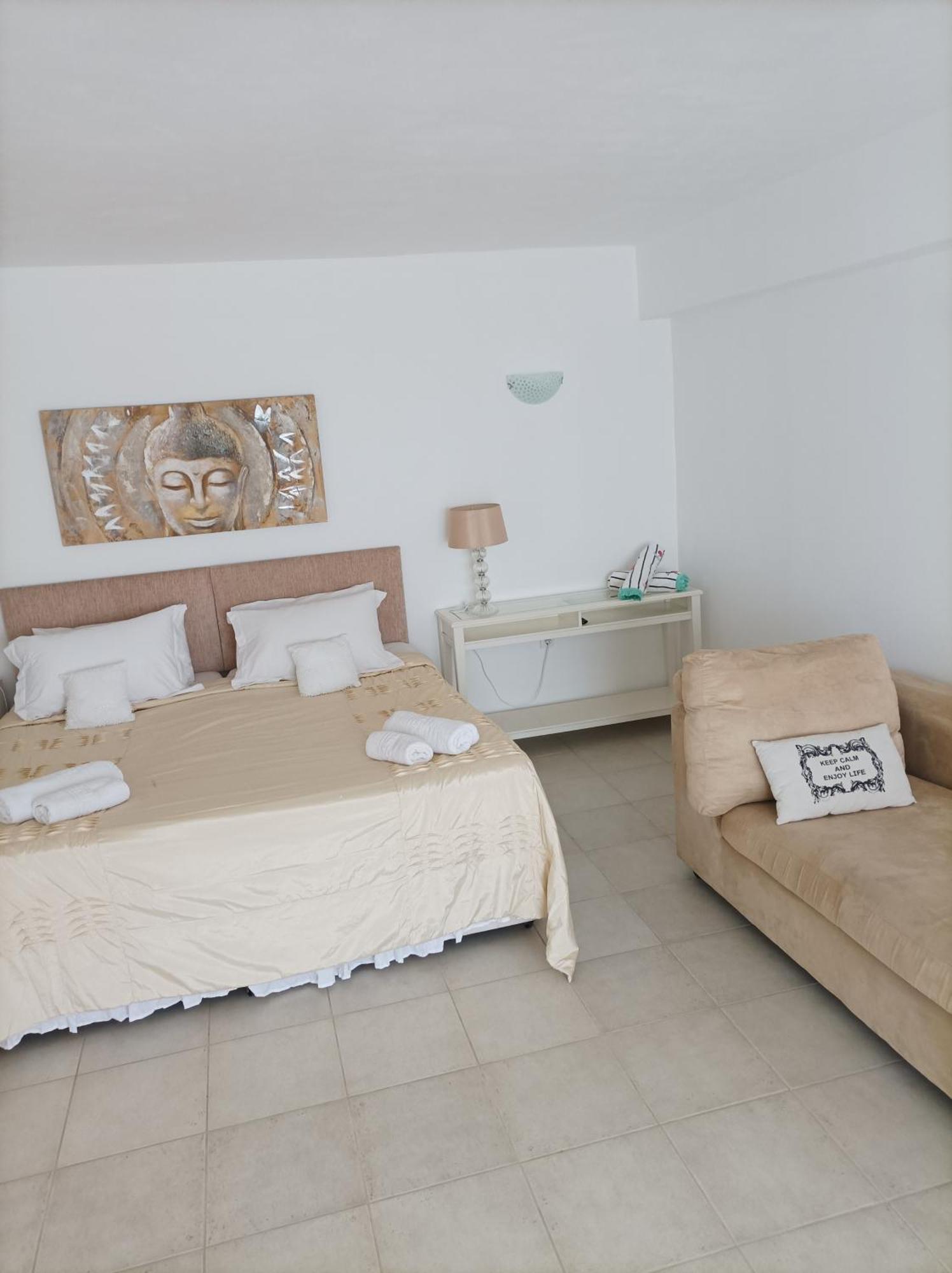 Spileo House Boutique Apartments - Adults Only Mesongi Room photo